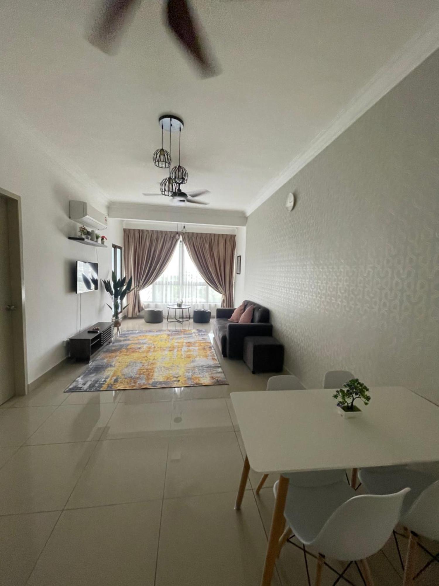 Homestay Shah Rizki@Bali Resident Melaka-Muslim Friedly Exterior photo