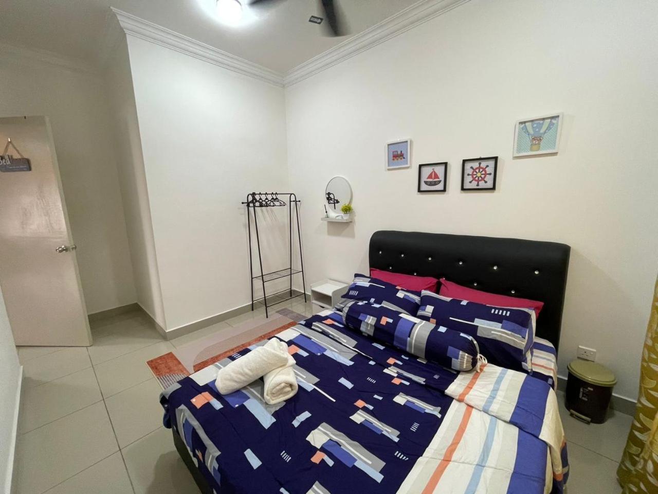 Homestay Shah Rizki@Bali Resident Melaka-Muslim Friedly Exterior photo