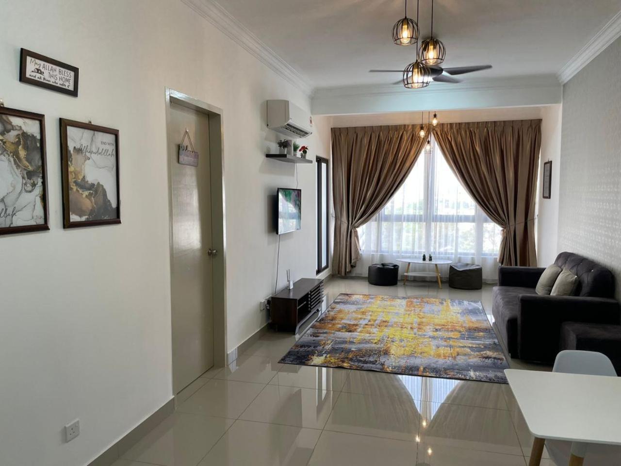 Homestay Shah Rizki@Bali Resident Melaka-Muslim Friedly Exterior photo